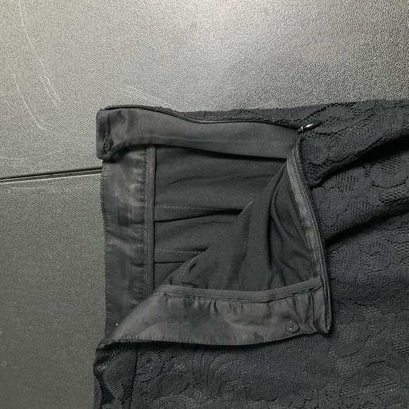 Chico's‎ Black Lace Pencil Skirt Lined Career Office Party Elegant Size 2.5 - Picture 7 of 10